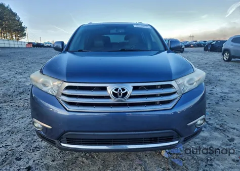 2013 Toyota Highlander Base from USA, damaged, VIN 5TDZK3EH2DS135310